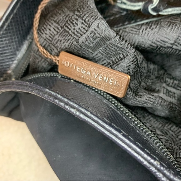 Bottega Veneta Tote w/mirror + authenticity card - Picture 9 of 15